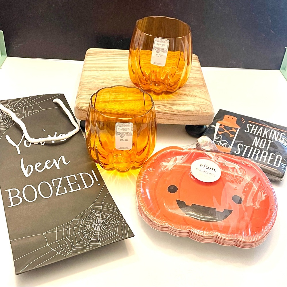 Fun Halloween items!!